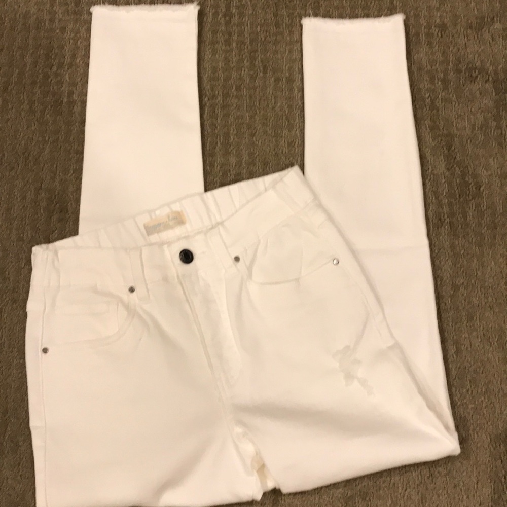 Grace and Lace Distressed Cropped Jeggings